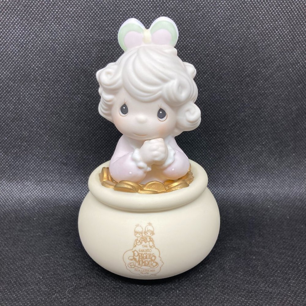 PRECIOUS Moments "You're the end of my rainbow" 1994 Membership figurine